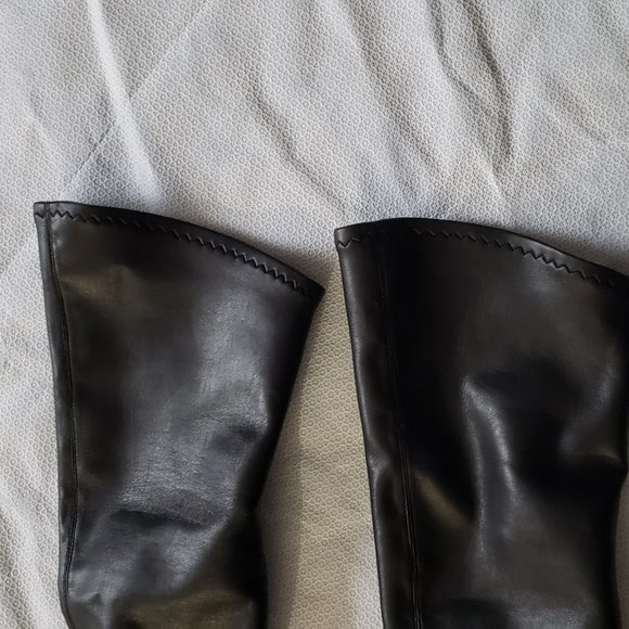 Over-The-Knee Leather Boots - Picture 11 of 16